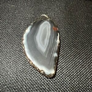 2” high geode pendant